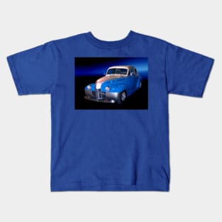 1940 Oldsmobile Series 60 Coupe Kids T-Shirt